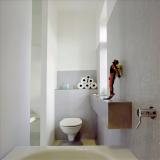 Coastguard Lookout bathroom