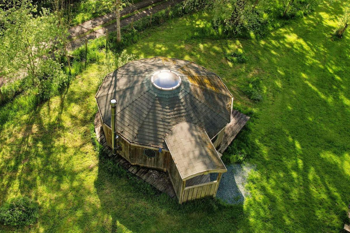 Ash Cabin in rural Powys