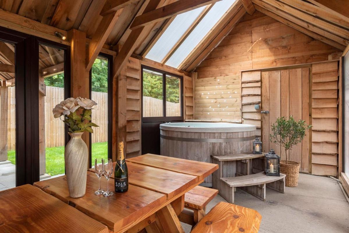 Copper Pot Barn hot tub area
