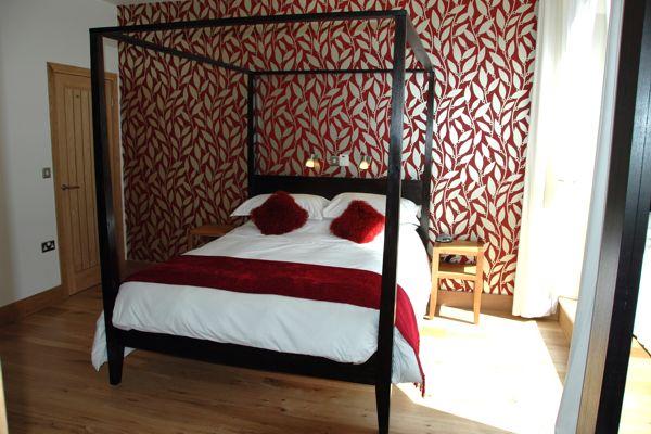Master bedroom with 4 poster bed