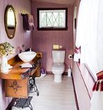 shared bathroom between cabins